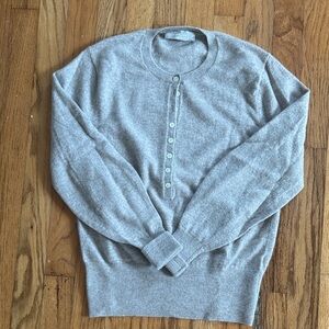 Everlane Gray Henley Cashmere Sweater
